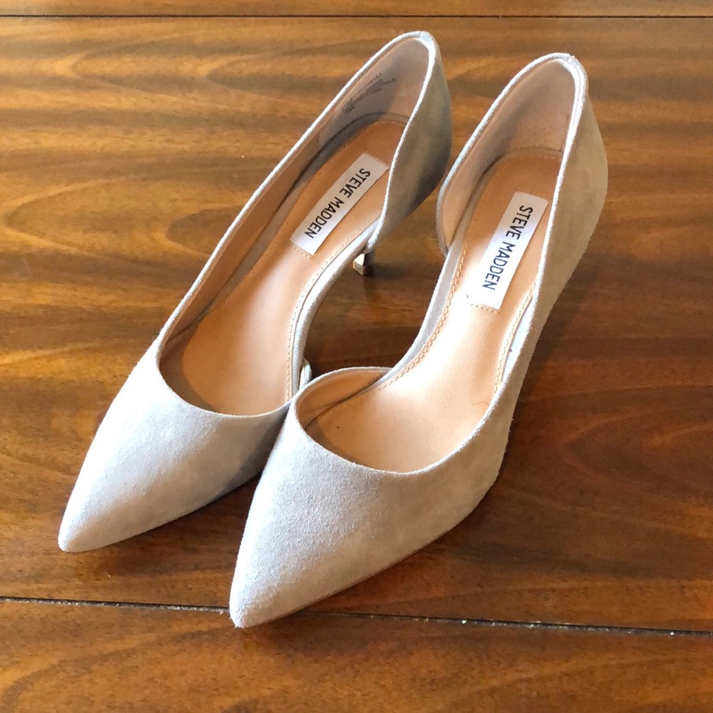 Steve Madden Suede Kitten Heels (size 6.5)